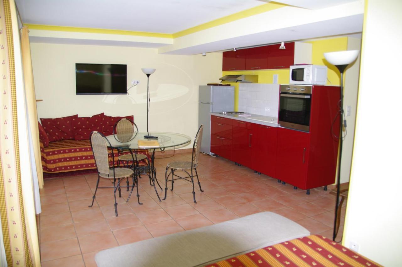 Residence Le Saint Victor ฟองต์วิลเย ภายนอก รูปภาพ