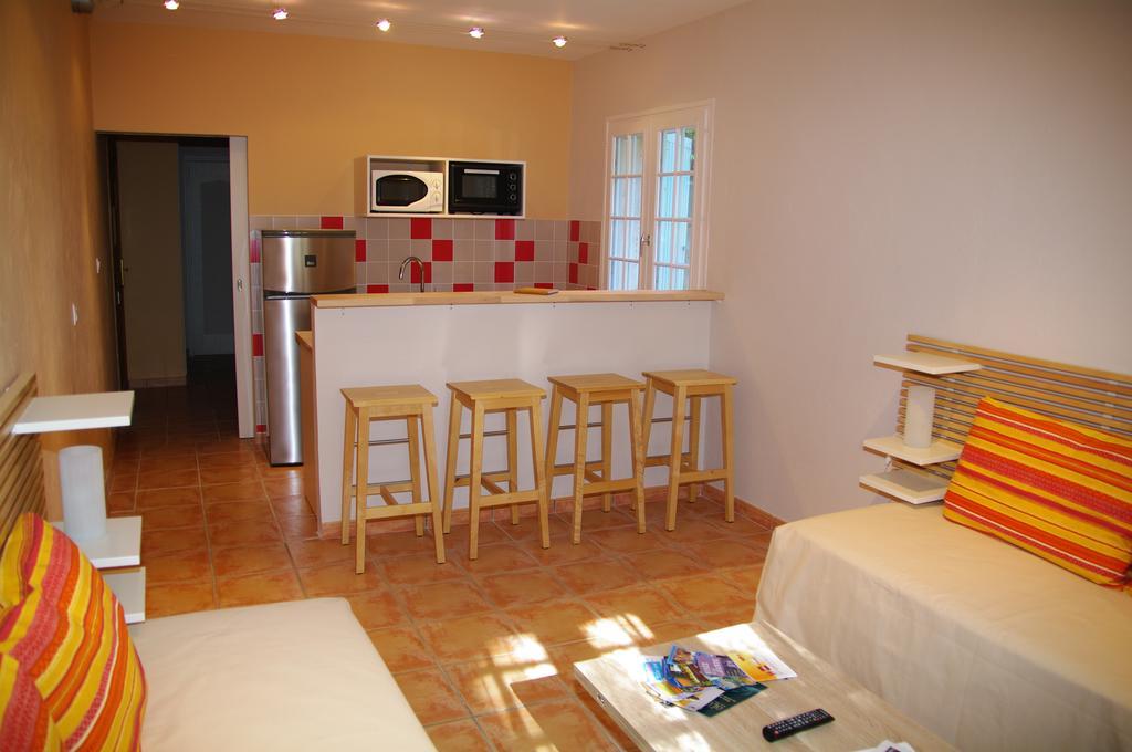 Residence Le Saint Victor ฟองต์วิลเย ภายนอก รูปภาพ