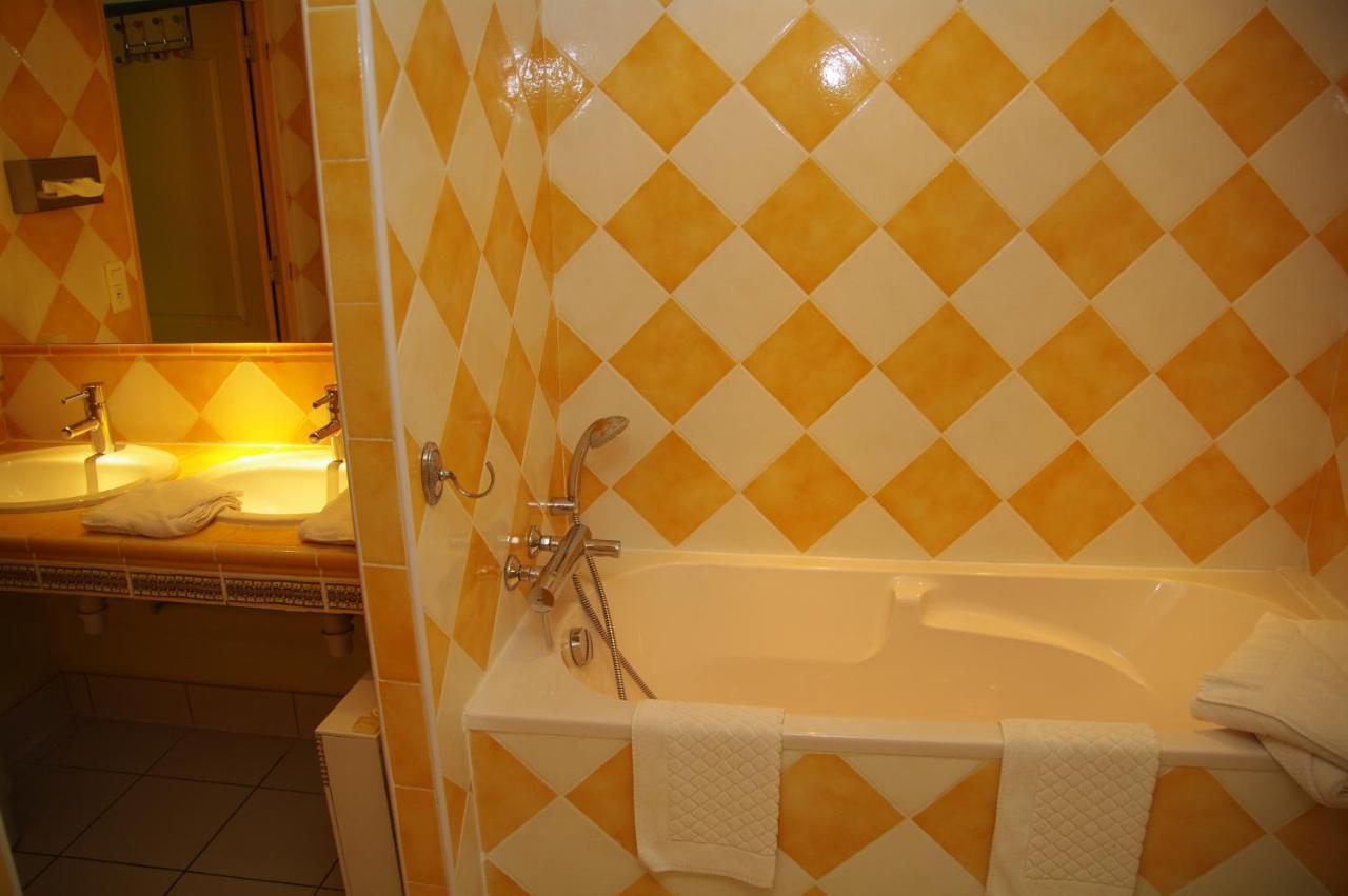 Residence Le Saint Victor ฟองต์วิลเย ภายนอก รูปภาพ